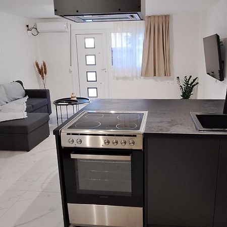 Xylokastro Cozy Apartment Exterior foto
